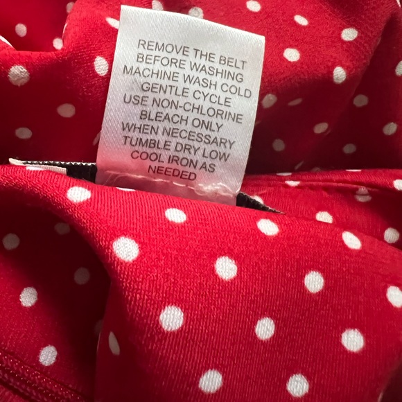 EUC NorthStyle polka dot red dress fit and flare Size 14P runs large fits 10 - Picture 10 of 13